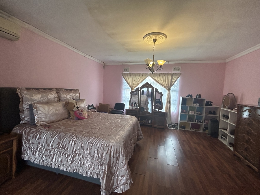 4 Bedroom Property for Sale in Haven Hills Eastern Cape